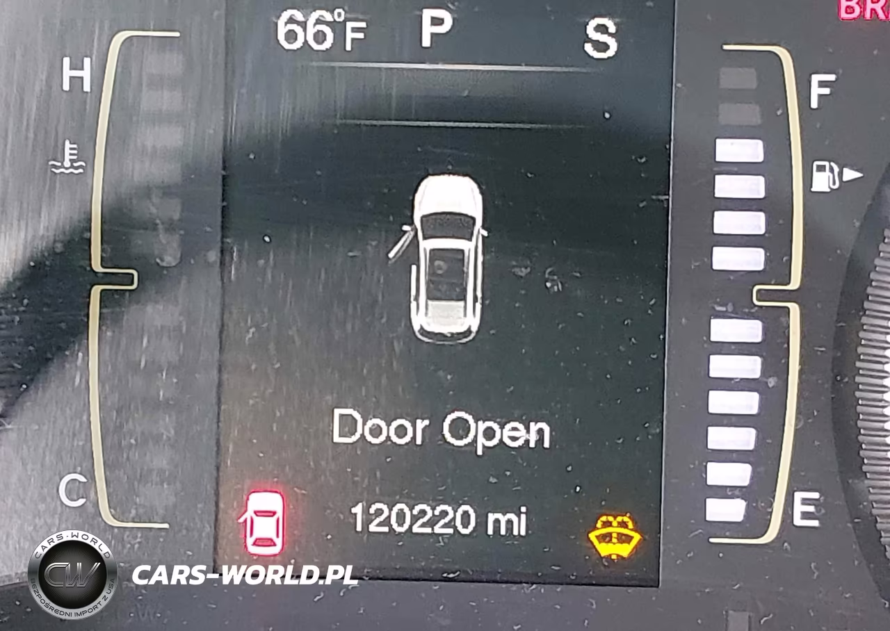 2017 Jeep Cherokee Altitude 4X4 VIN:1C4PJMAB9HW655592 - 15