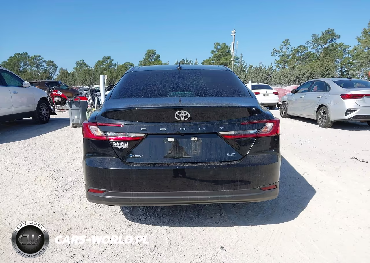 2025 Toyota Camry Le VIN:4T1DAACK6SU598474 - 16