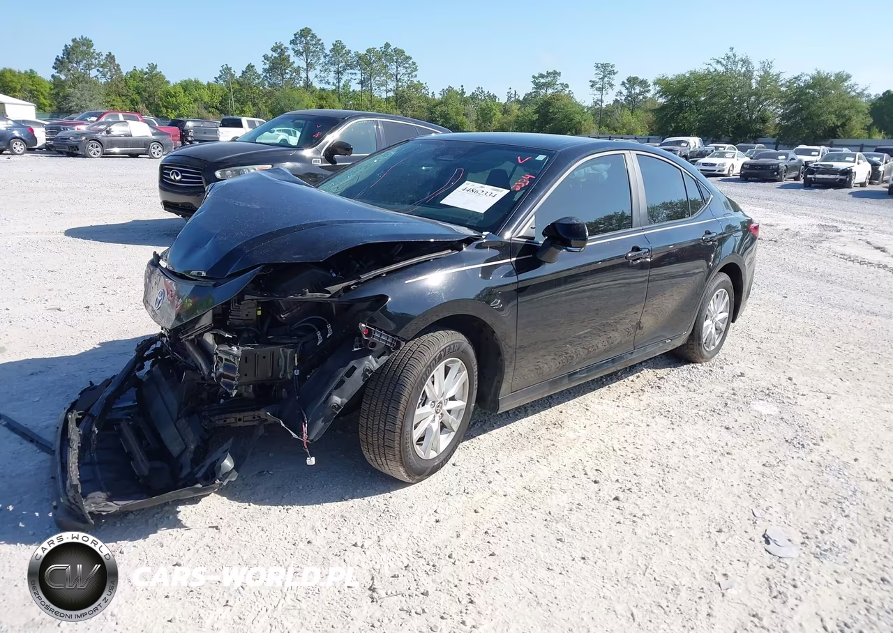 2025 Toyota Camry Le VIN:4T1DAACK6SU598474 - 2