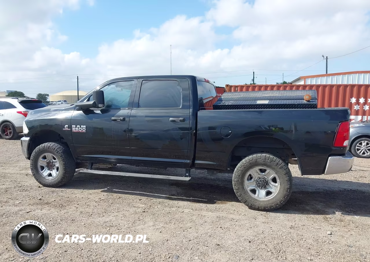 2018 Ram 2500 Tradesman 4X4 6'4 Box VIN:3C6UR5CL3JG378733 - 14