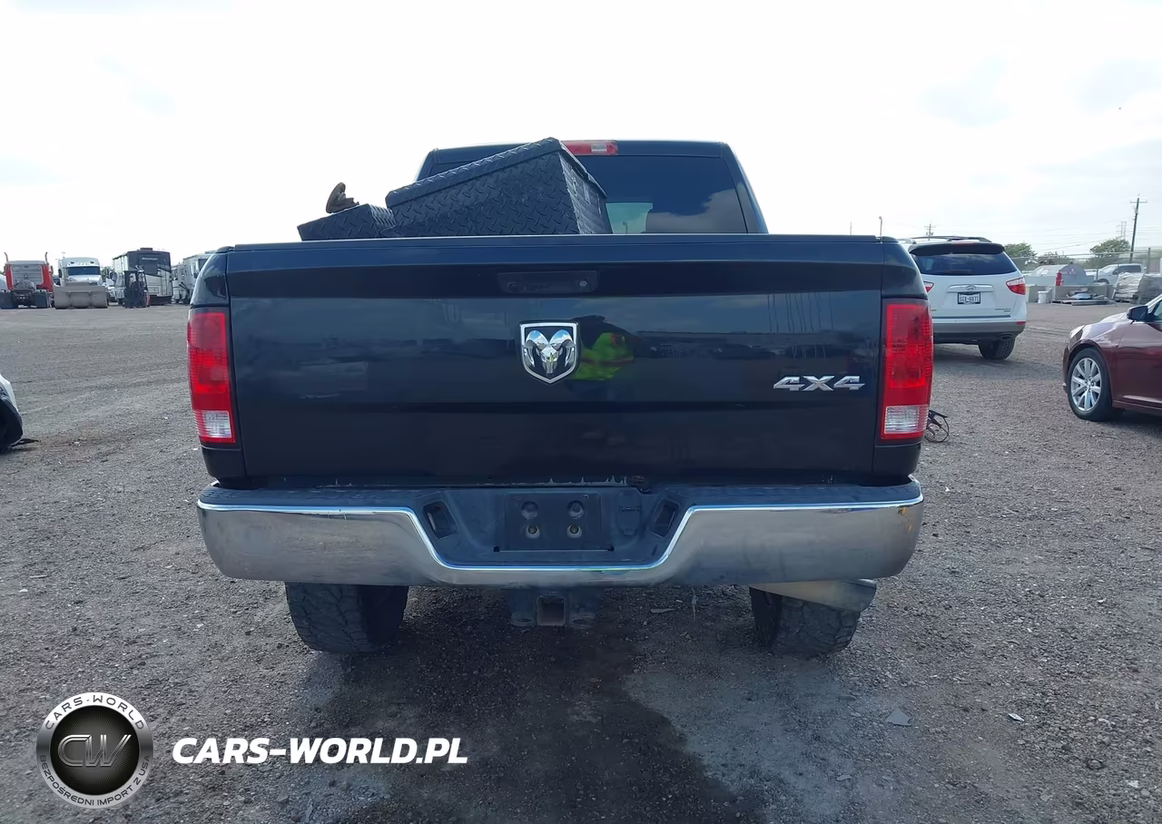 2018 Ram 2500 Tradesman 4X4 6'4 Box VIN:3C6UR5CL3JG378733 - 16