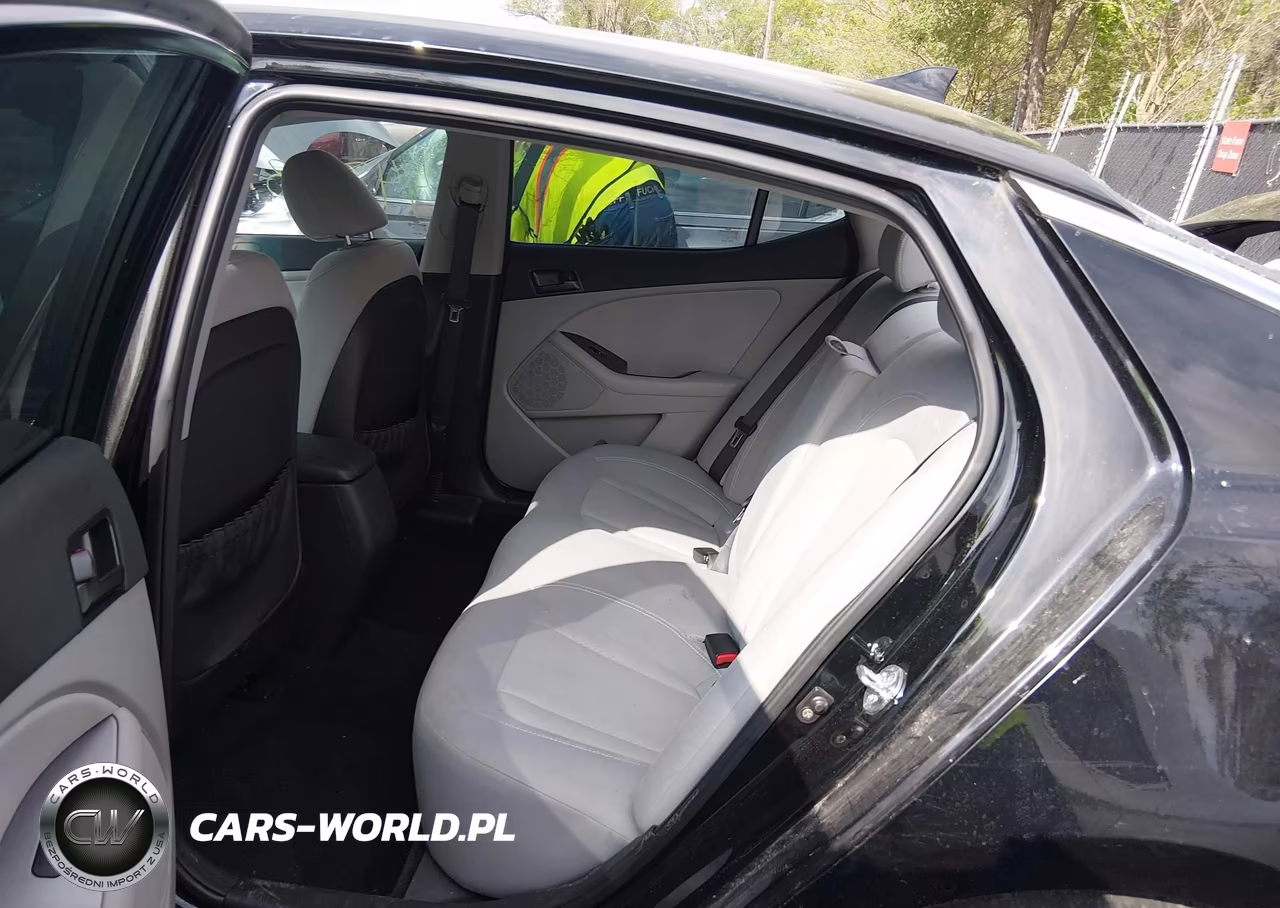 2011 Kia Optima Lx VIN:KNAGM4A78B5055711 - 8