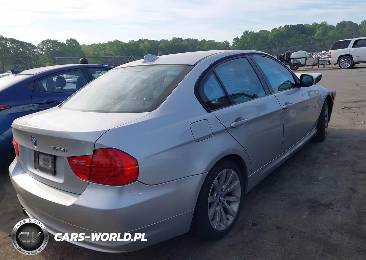 2011 BMW 328I VIN:WBAPH7C57BE683678 - 4