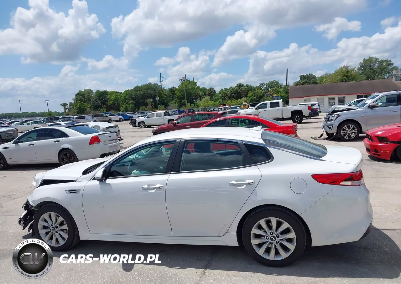 2018 Kia Optima Lx VIN:5XXGT4L34JG272554 - 14