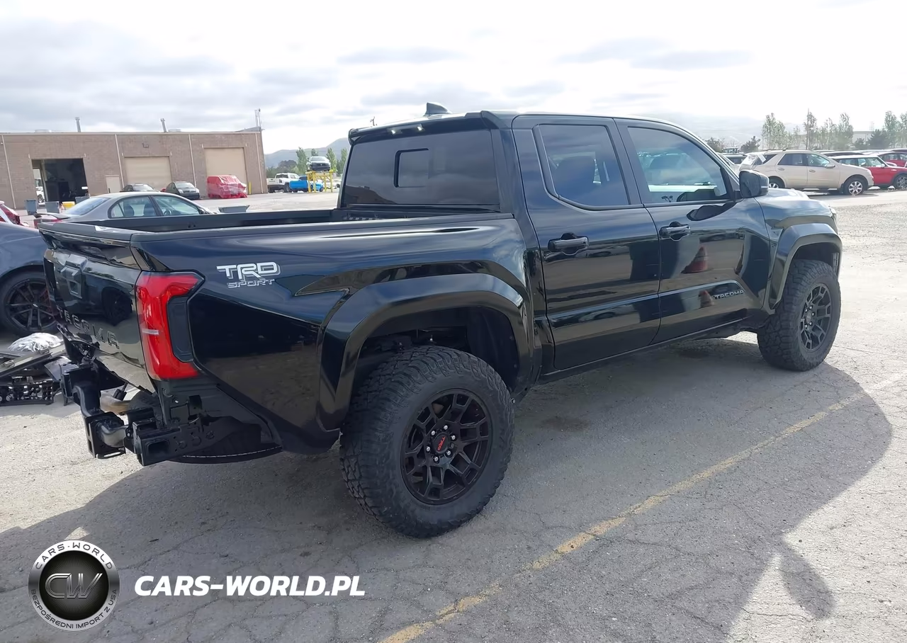 2024 Toyota Tacoma Trd Sport VIN:3TMLB5JN4RM088141 - 4