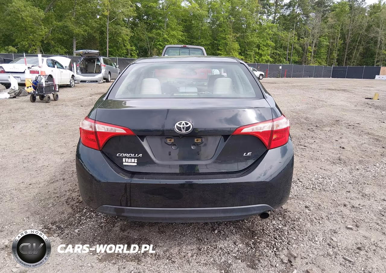 2018 Toyota Corolla Le VIN:5YFBURHE4JP803645 - 16