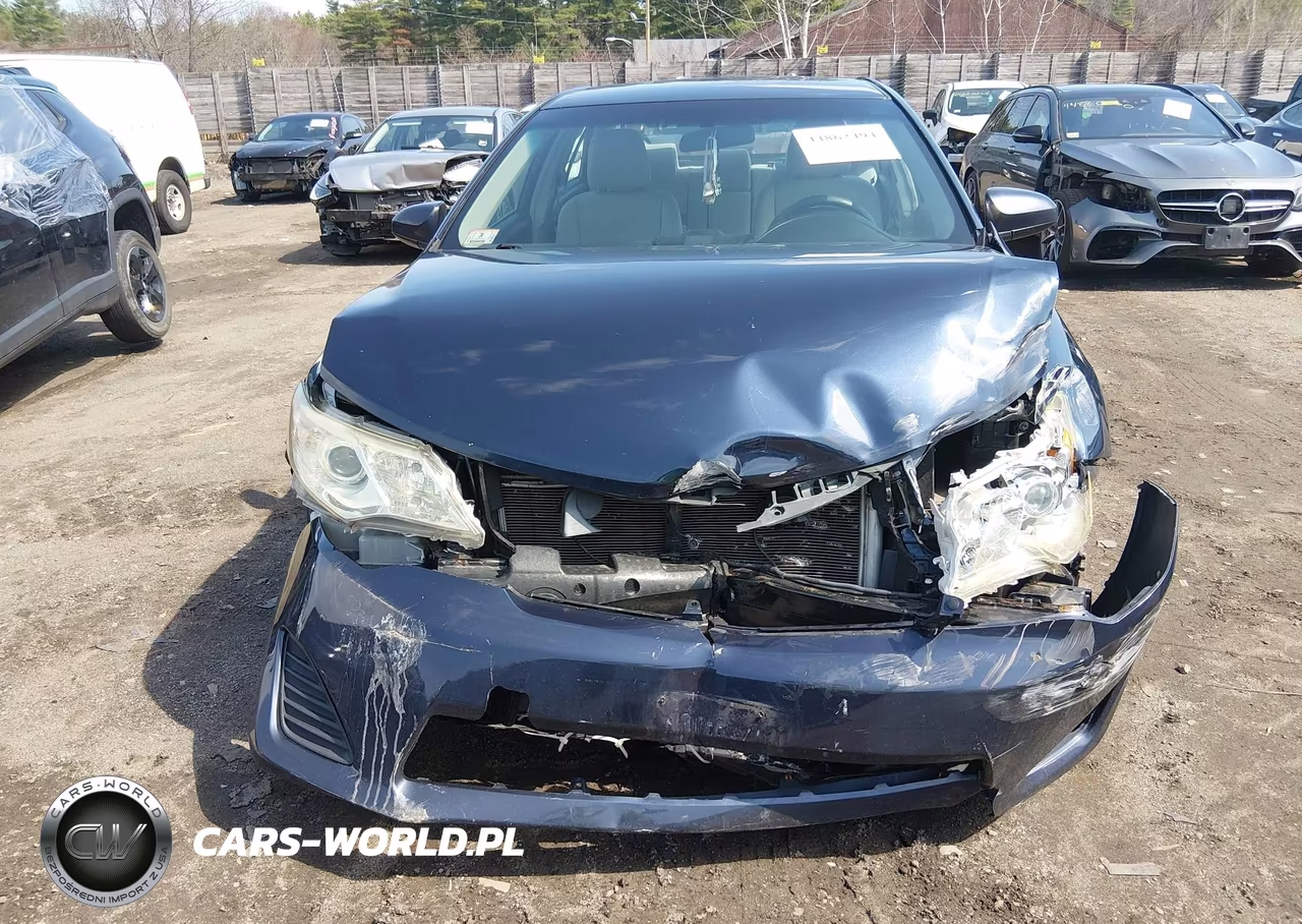 2014 Toyota Camry Le VIN:4T4BF1FK9ER397697 - 13