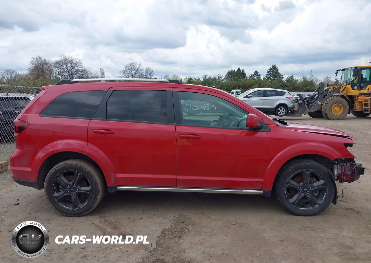2020 Dodge Journey Crossroad VIN:3C4PDCGB9LT263932 - 13