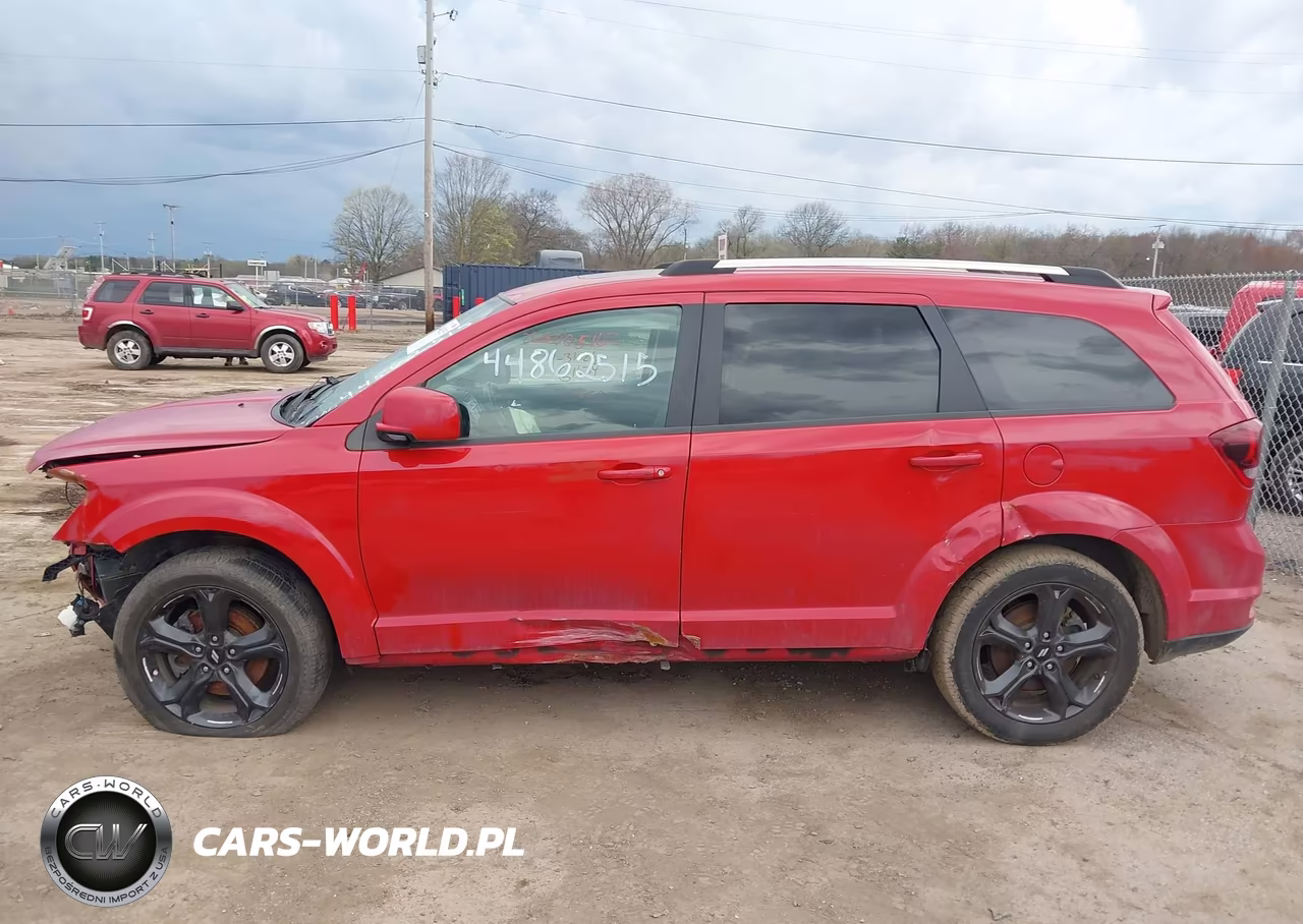 2020 Dodge Journey Crossroad VIN:3C4PDCGB9LT263932 - 14