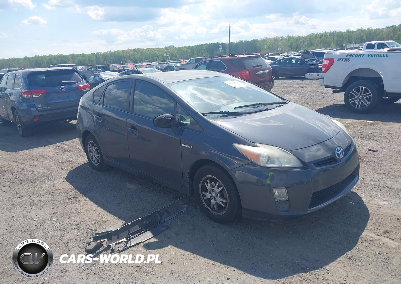 2011 Toyota Prius Two