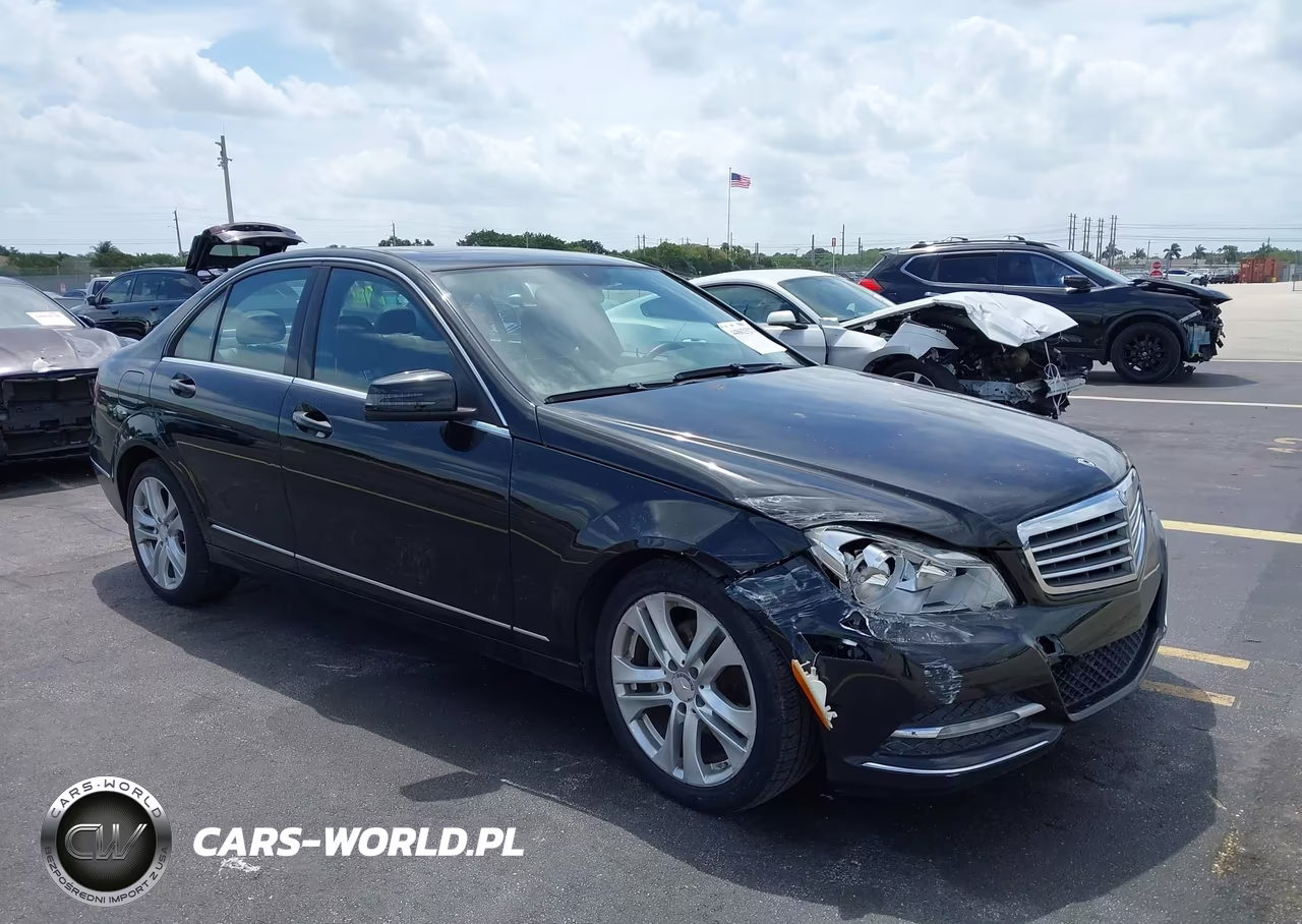 2013 Mercedes-Benz C 250 Luxury