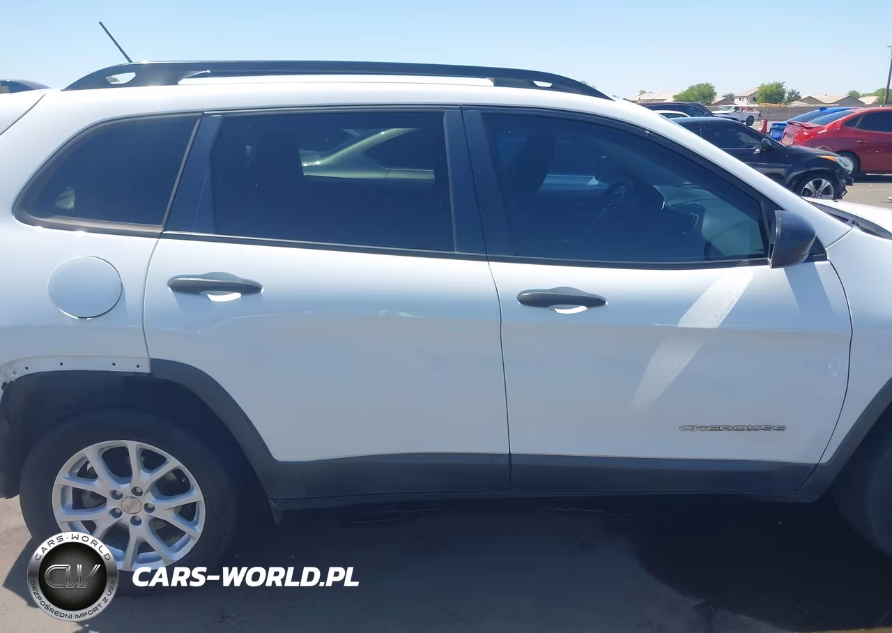 2016 Jeep Cherokee Sport VIN:1C4PJLAB7GW312644 - 14