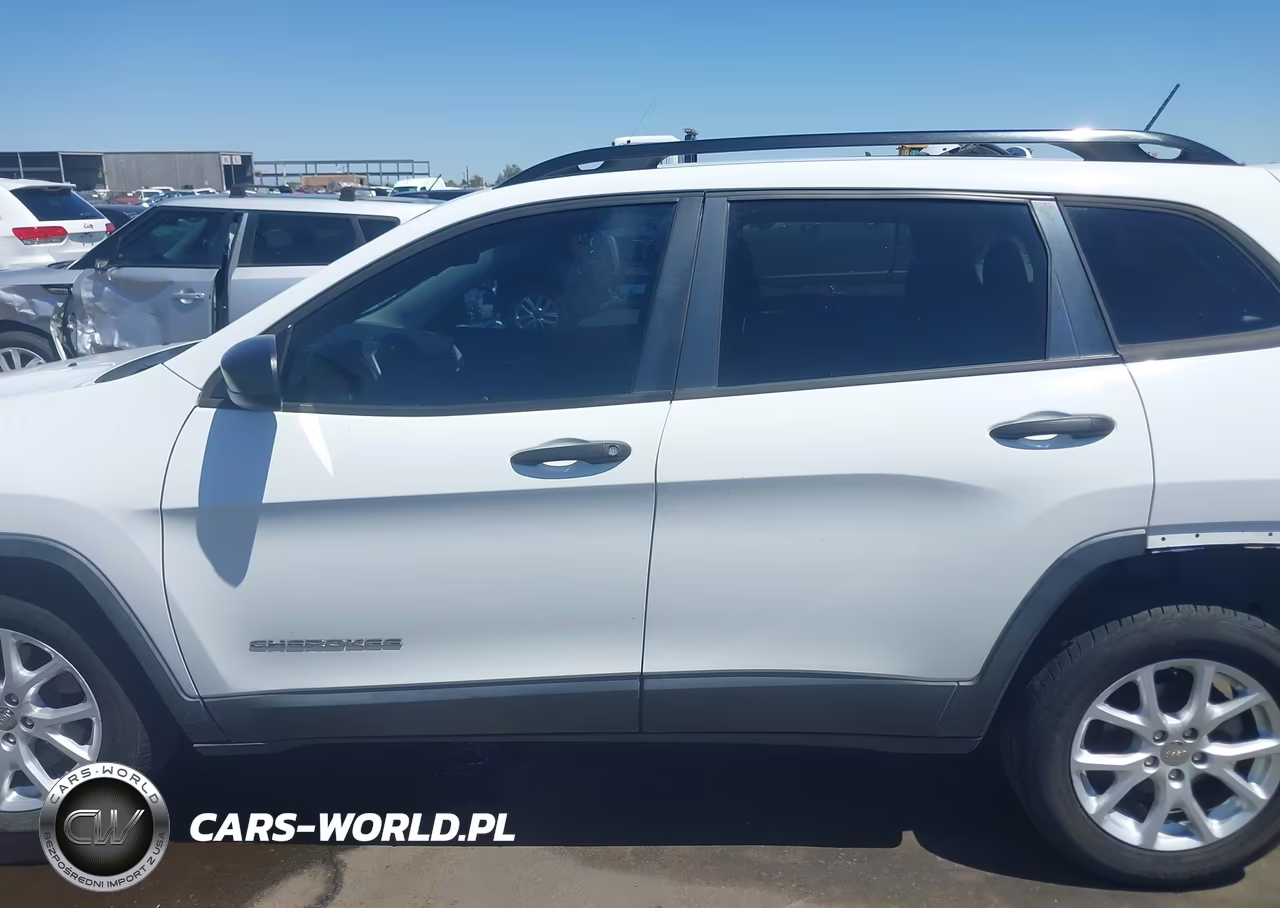 2016 Jeep Cherokee Sport VIN:1C4PJLAB7GW312644 - 15