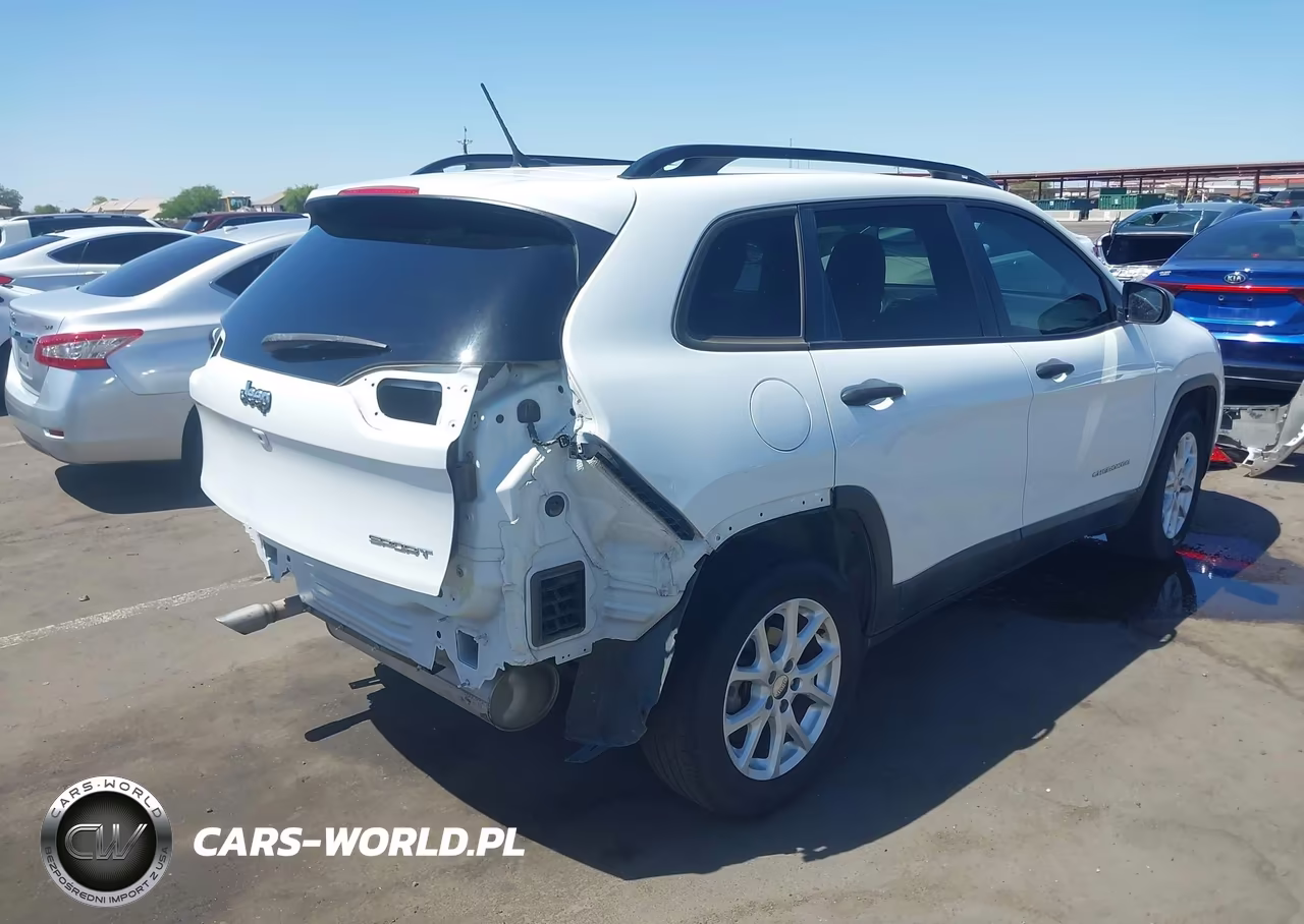 2016 Jeep Cherokee Sport VIN:1C4PJLAB7GW312644 - 4