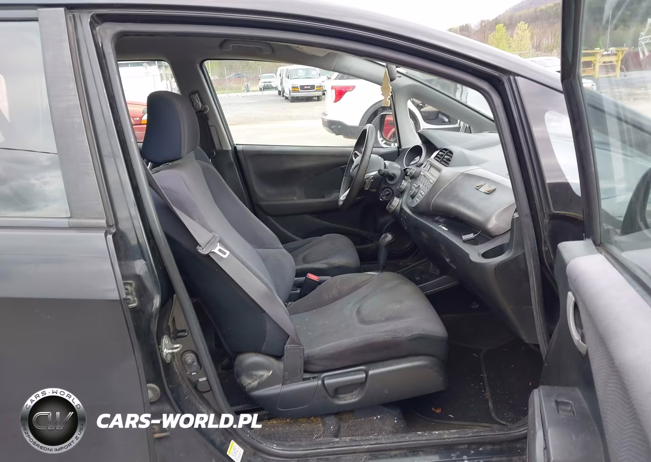 2009 Honda Fit Sport VIN:JHMGE88489C000683 - 5