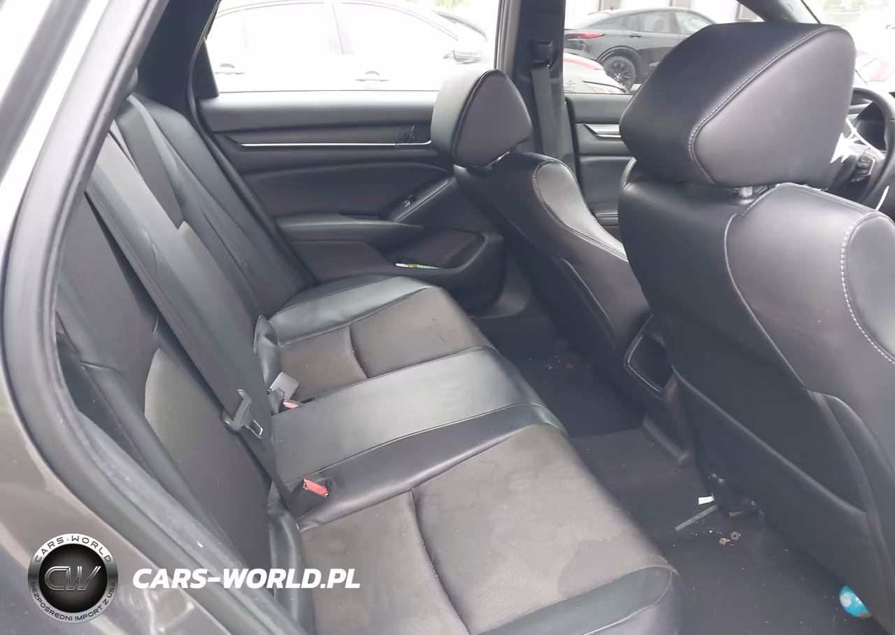 2018 Honda Accord Sport VIN:1HGCV1F37JA259409 - 8