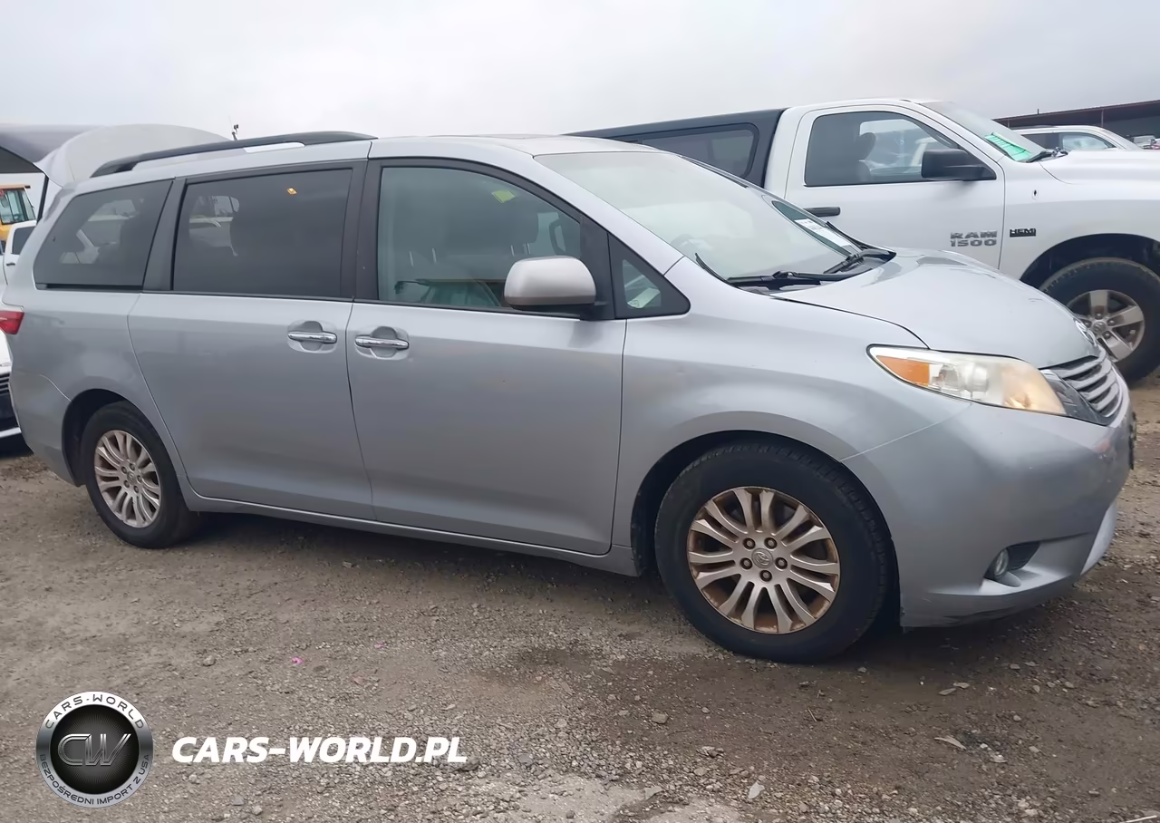 2016 Toyota Sienna Xle 8 Passenger VIN:5TDYK3DC8GS692485 - 13