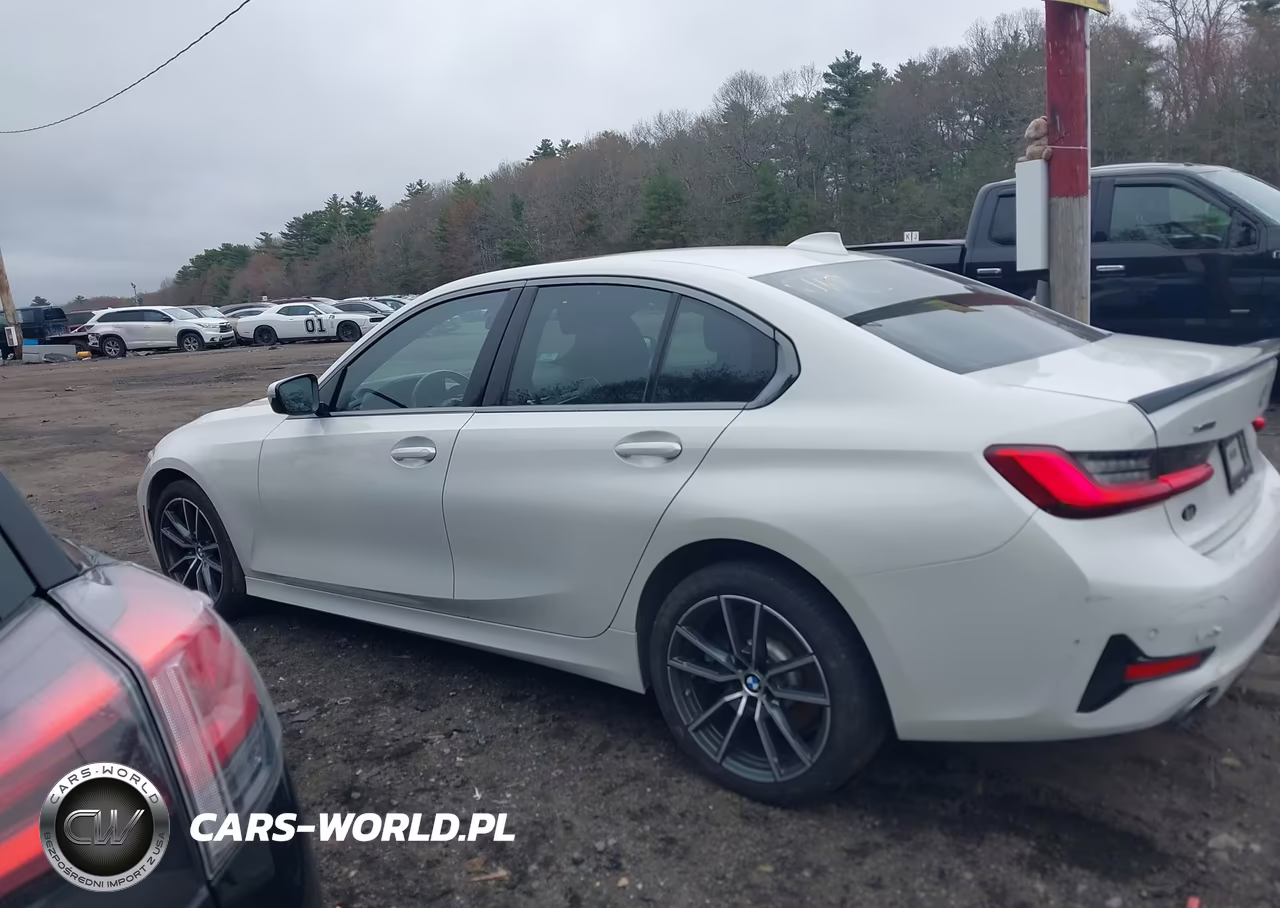 2019 BMW 330I xDrive VIN:WBA5R7C53KFH02440 - 14