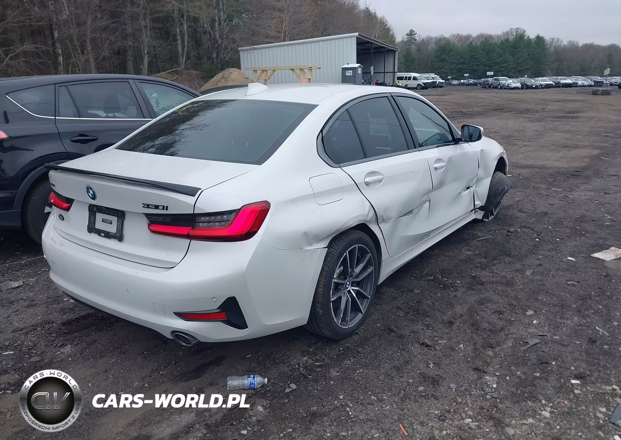2019 BMW 330I xDrive VIN:WBA5R7C53KFH02440 - 4