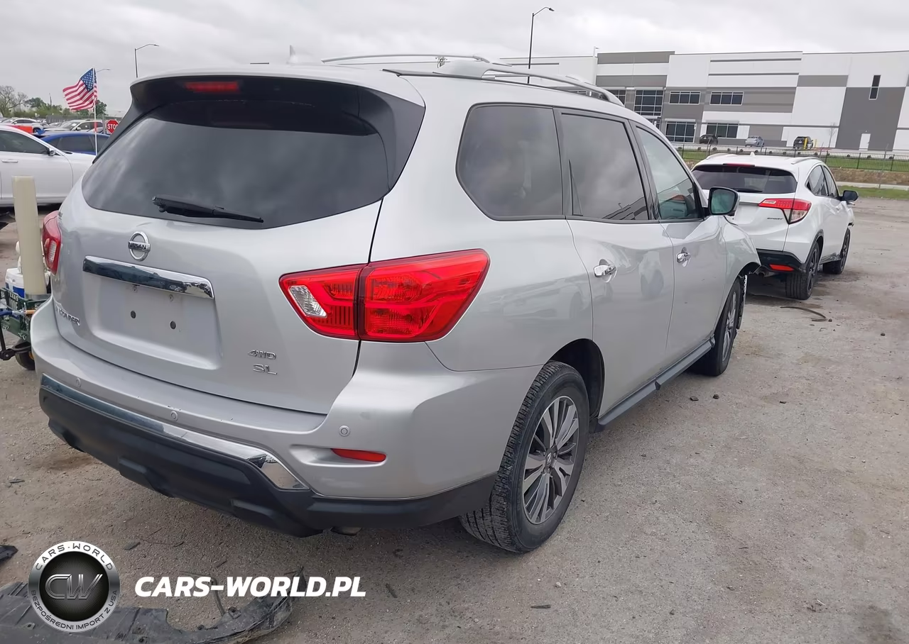 2019 Nissan Pathfinder Sl VIN:5N1DR2MM5KC626575 - 4