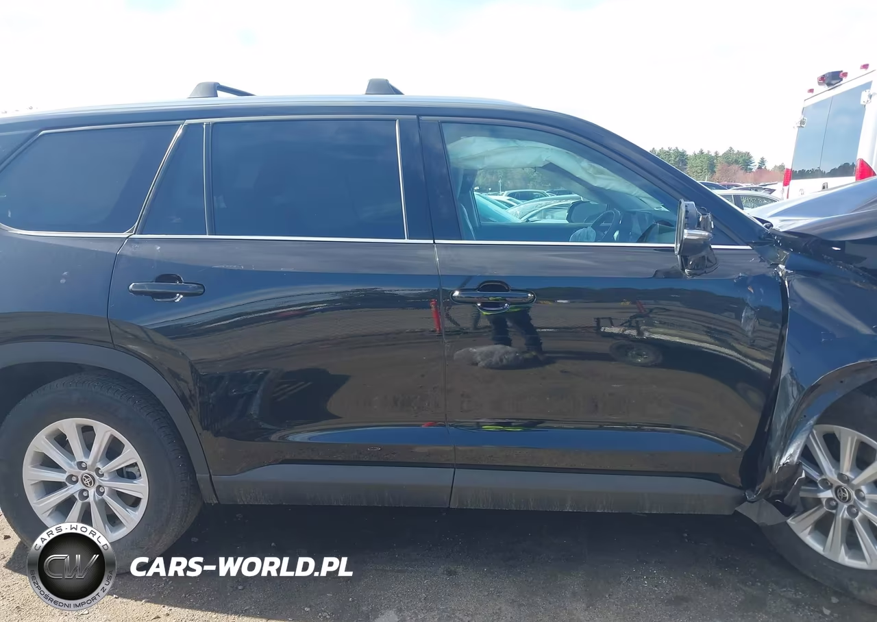 2024 Toyota Grand Highlander Xle VIN:5TDAAAB51RS057804 - 14