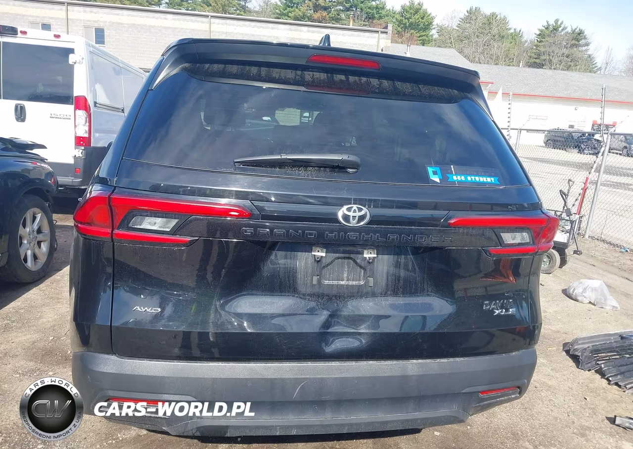 2024 Toyota Grand Highlander Xle VIN:5TDAAAB51RS057804 - 17
