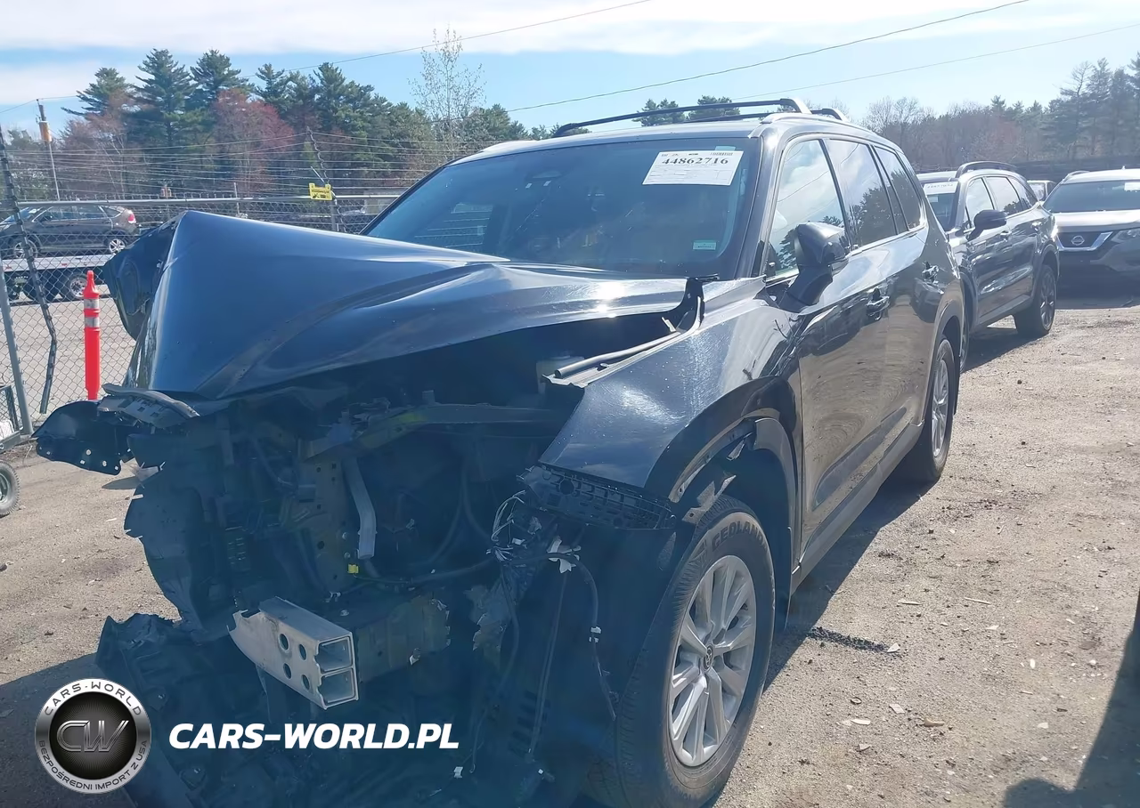 2024 Toyota Grand Highlander Xle VIN:5TDAAAB51RS057804 - 2