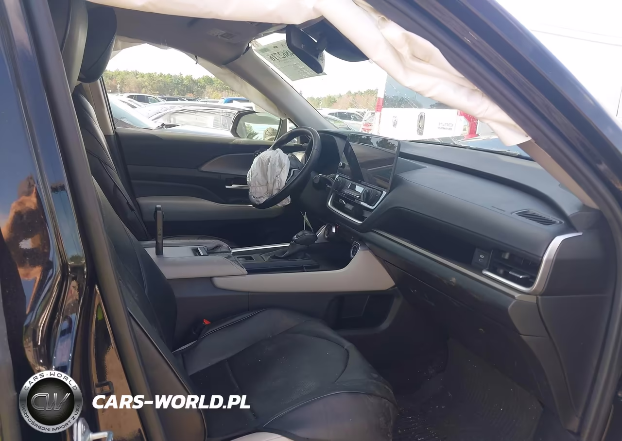 2024 Toyota Grand Highlander Xle VIN:5TDAAAB51RS057804 - 5