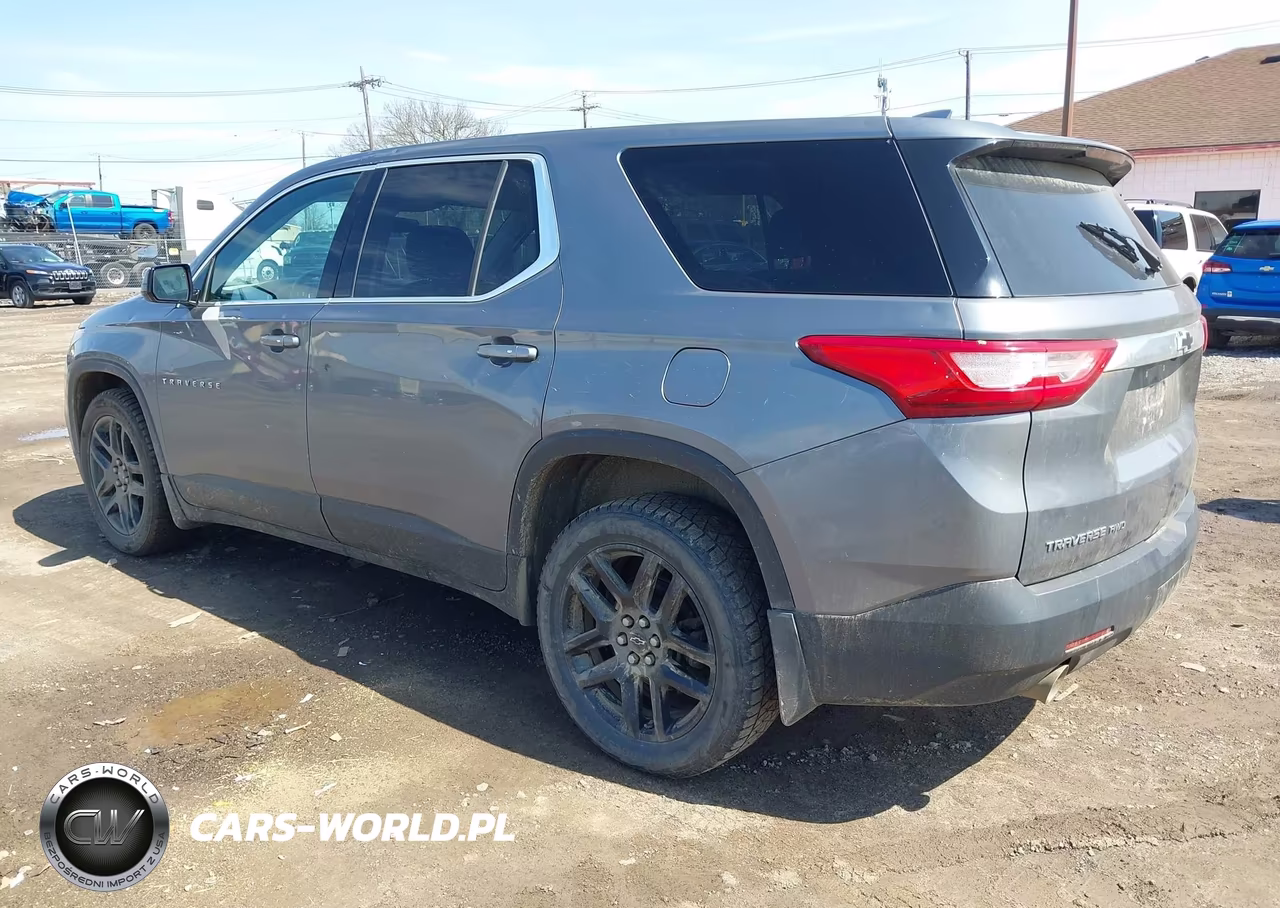 2019 Chevrolet Traverse Ls VIN:1GNEVFKW8KJ112903 - 3