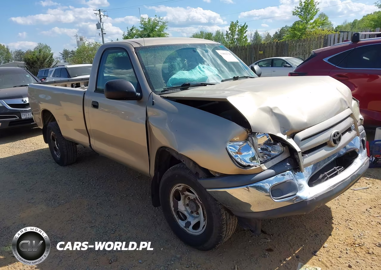 2005 Toyota Tundra Base V8