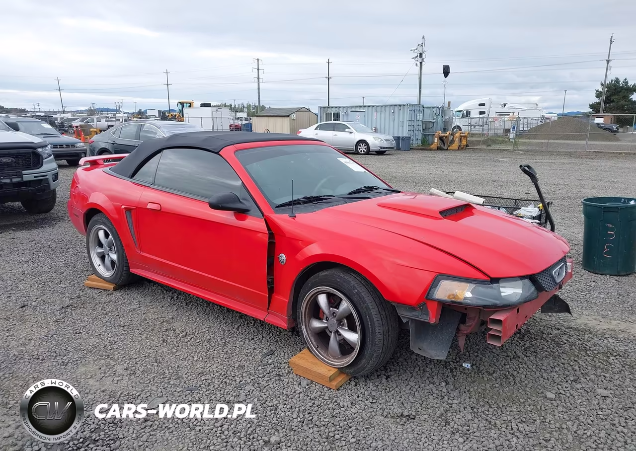 2004 Ford Mustang