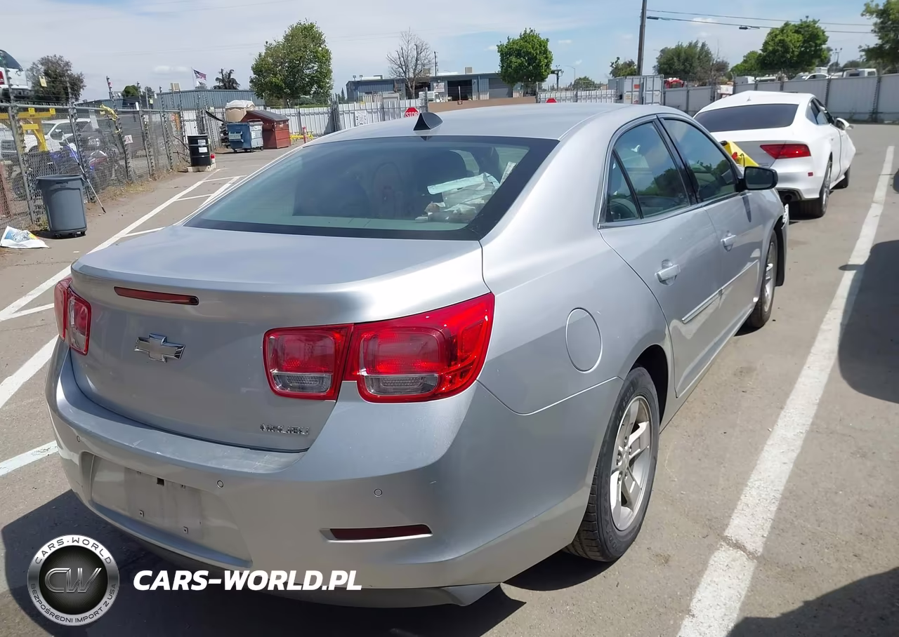 2013 Chevrolet Malibu 1Ls VIN:1G11B5SA7DF165413 - 4