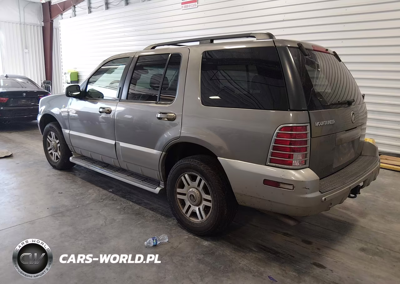 2003 Mercury Mountaineer VIN:4M2DU86W03ZJ03302 - 3