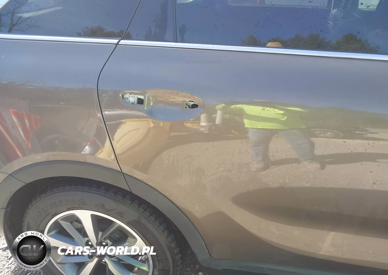 2019 Kia Sorento 3.3L Ex VIN:5XYPH4A53KG532056 - 19