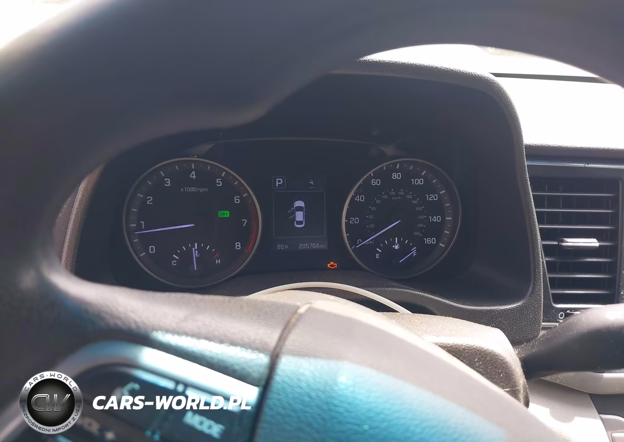 2018 Hyundai Elantra Sel VIN:5NPD84LF3JH300220 - 15