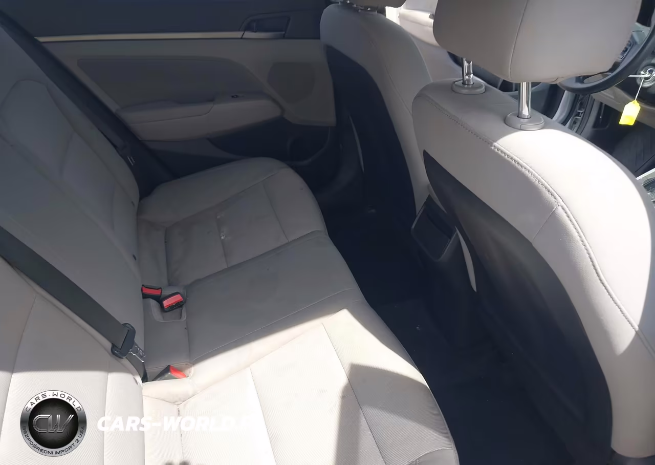 2018 Hyundai Elantra Sel VIN:5NPD84LF3JH300220 - 8