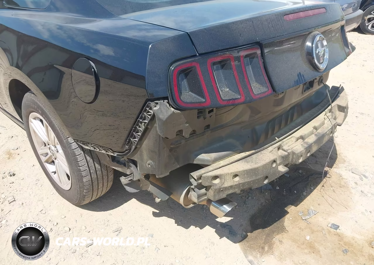 2014 Ford Mustang V6 VIN:1ZVBP8AM5E5324444 - 6