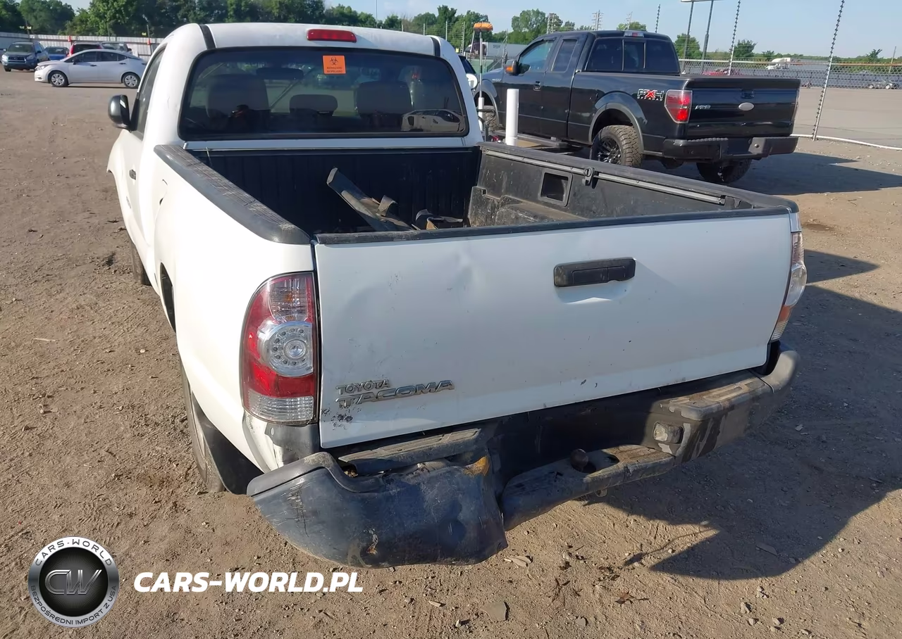 2010 Toyota Tacoma VIN:5TENX4CN4AZ738112 - 15
