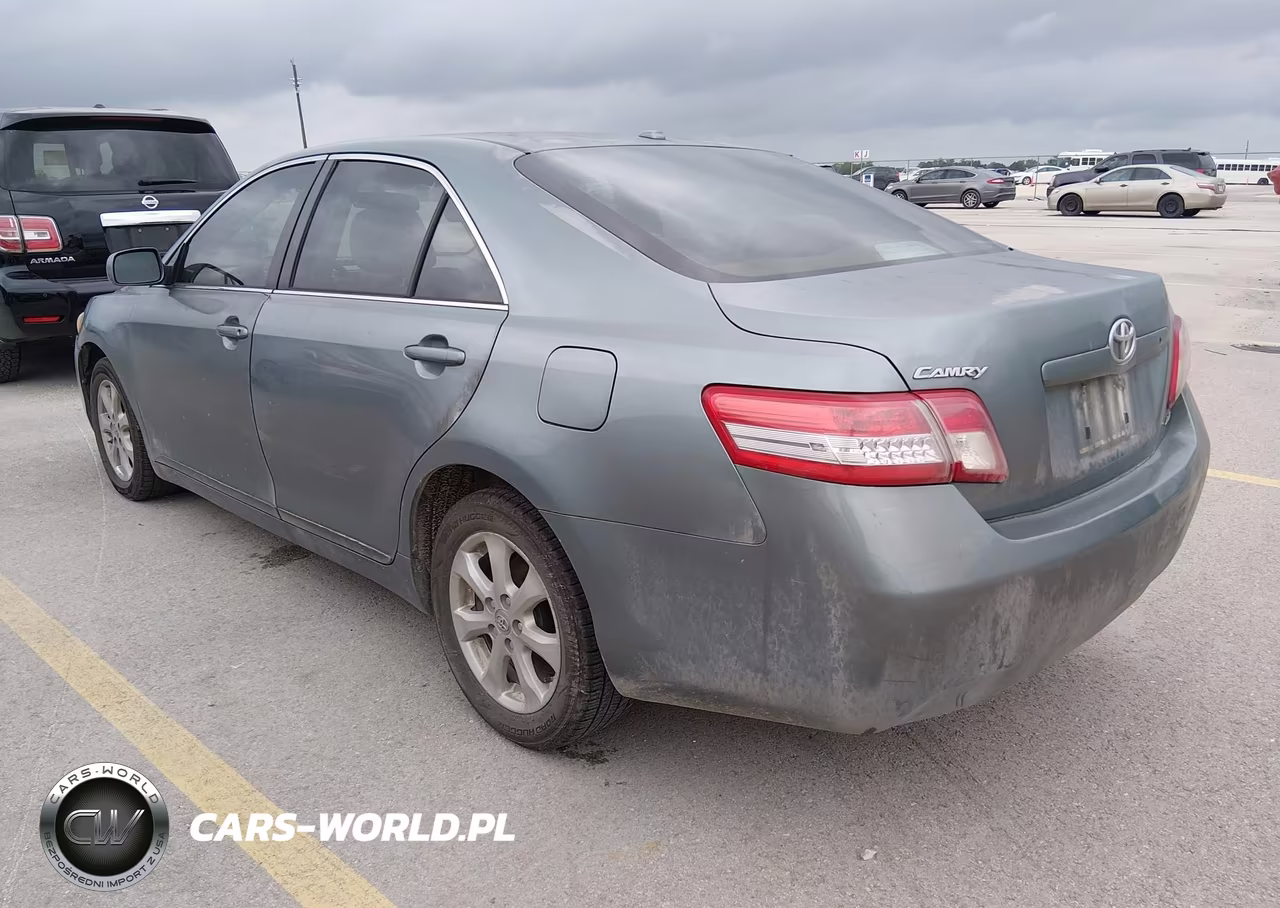 2011 Toyota Camry Le VIN:4T1BF3EK4BU742055 - 3