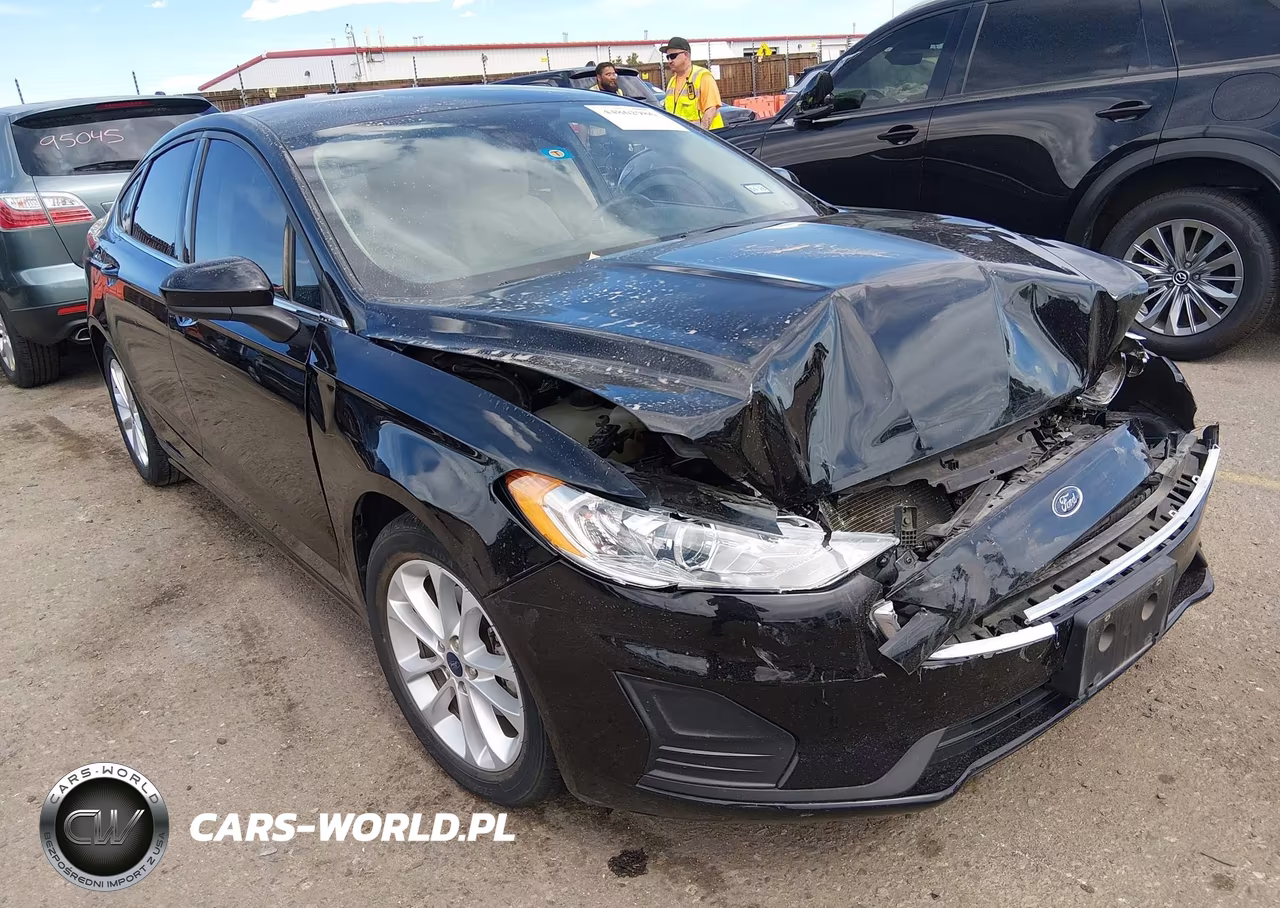 2020 Ford Fusion Se