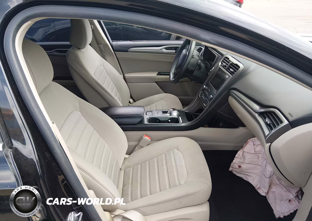 2020 Ford Fusion Se VIN:3FA6P0HD5LR250163 - 5