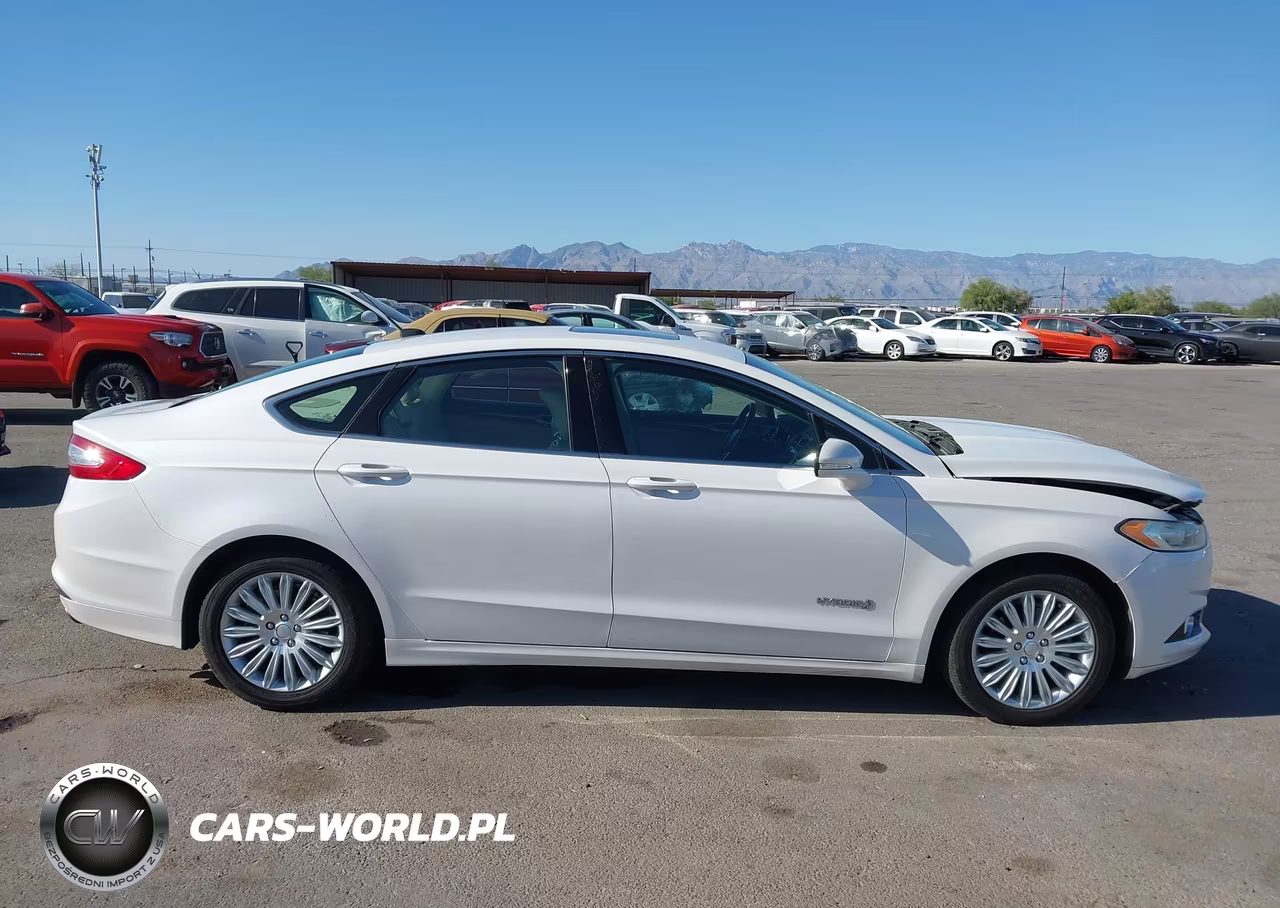 2013 Ford Fusion Hybrid Se VIN:3FA6P0LU9DR219488 - 13
