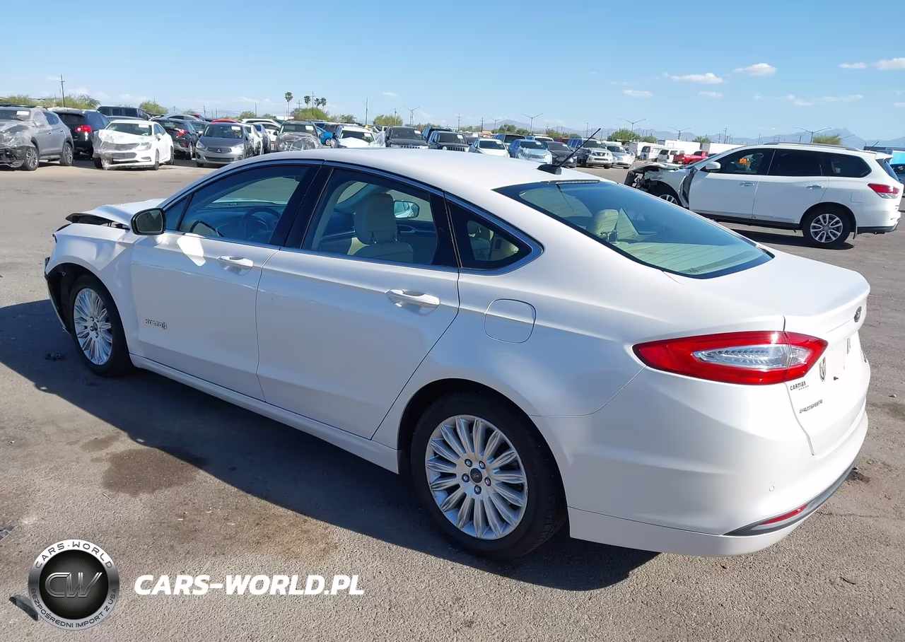 2013 Ford Fusion Hybrid Se VIN:3FA6P0LU9DR219488 - 3