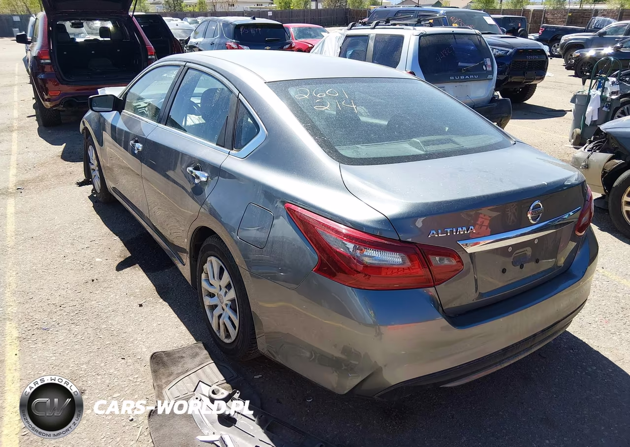 2018 Nissan Altima 2.5 S VIN:1N4AL3AP7JC221612 - 3