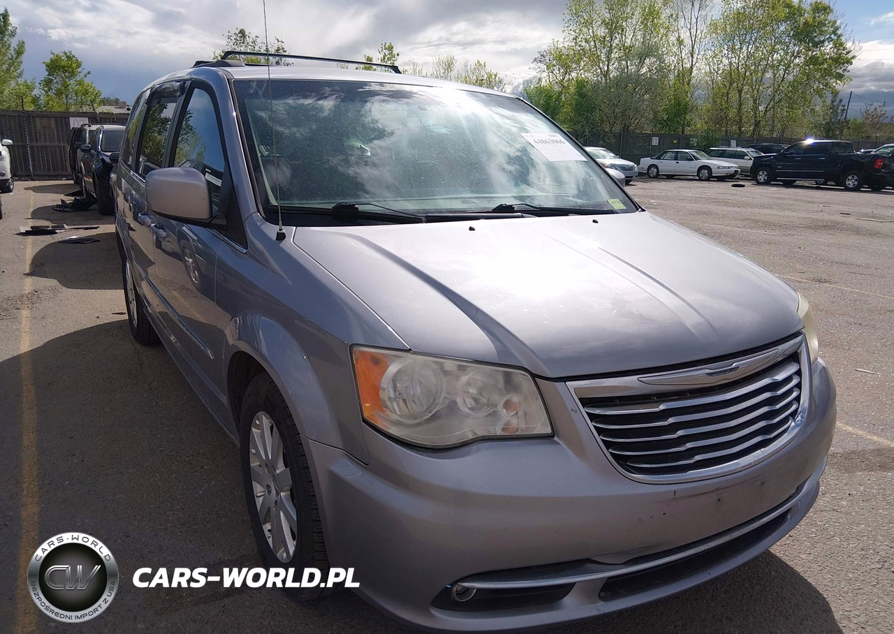 2014 Chrysler Town & Country Touring