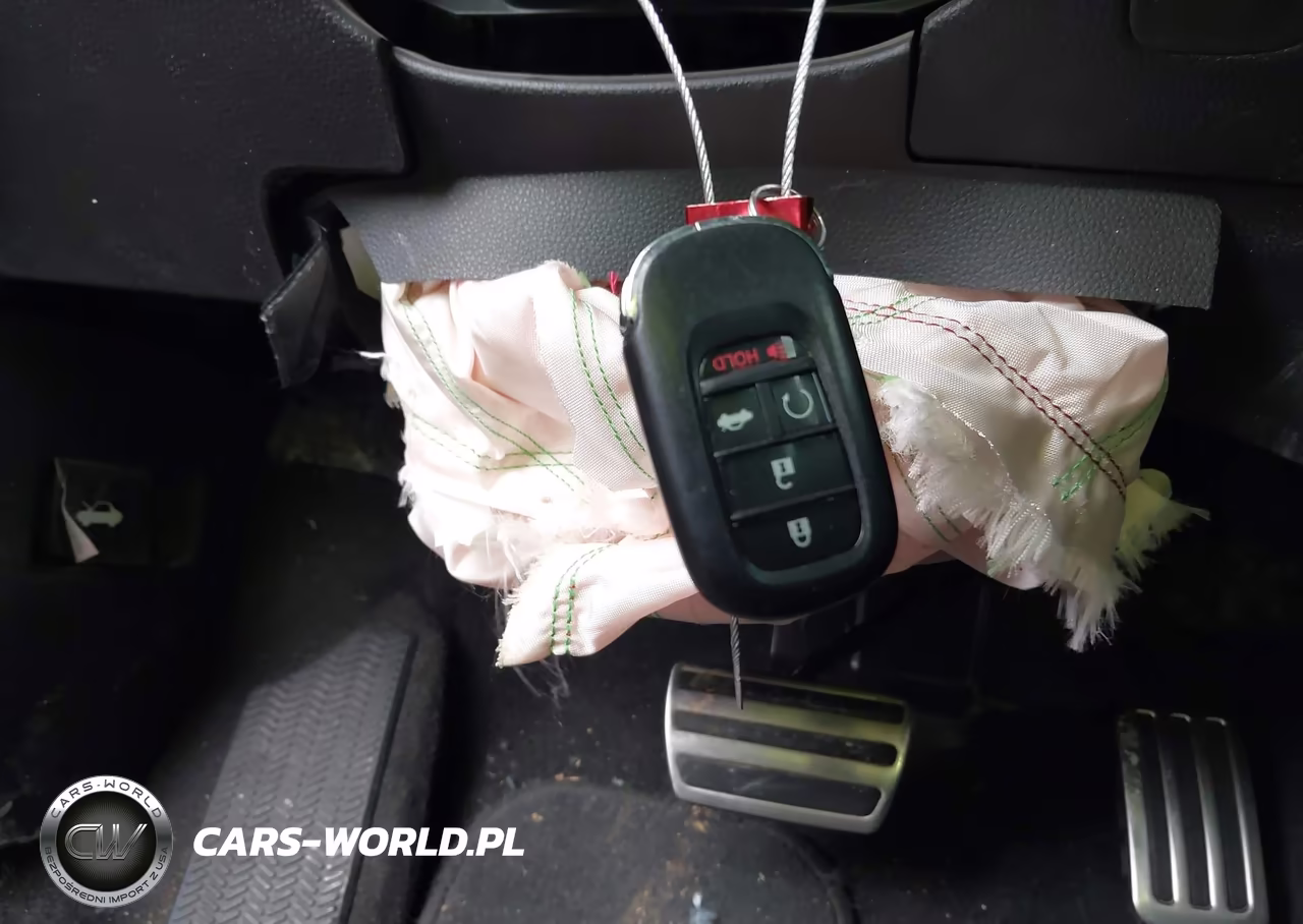 2024 Honda Civic Sport VIN:2HGFE2F53RH584110 - 11