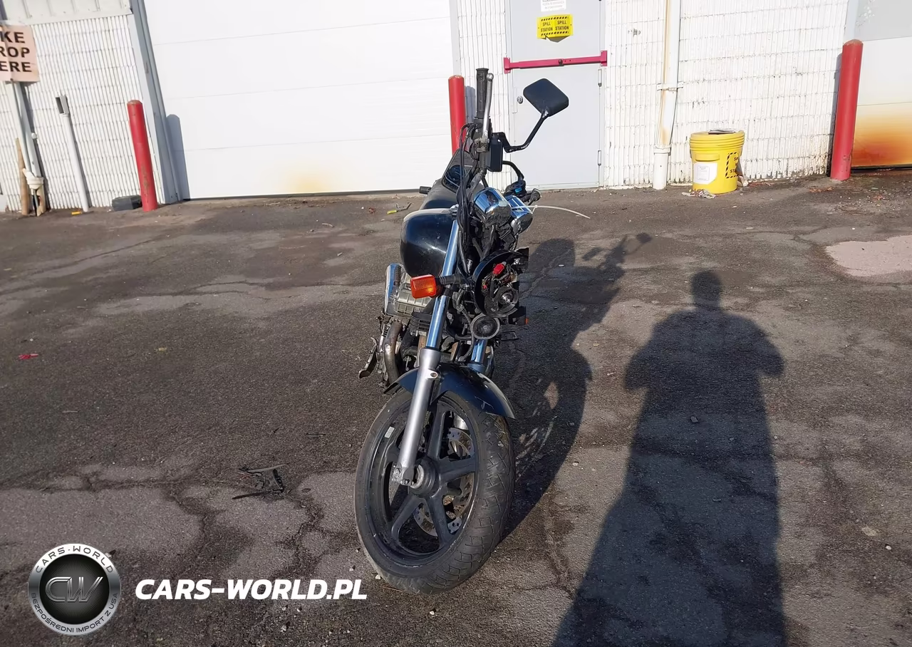 1992 Honda Cb750 VIN:JH2RC3808NM104490 - 5