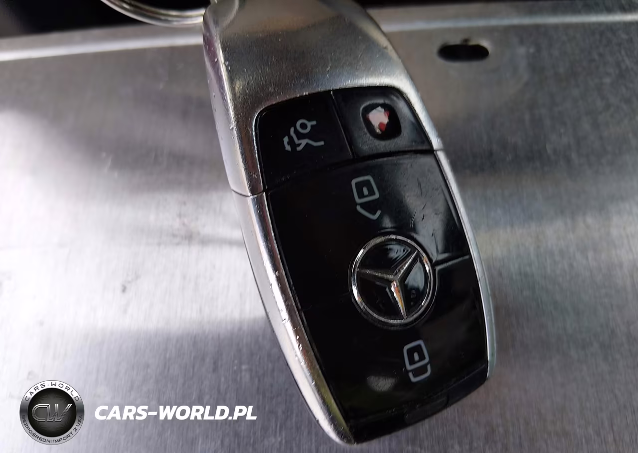 2017 Mercedes-Benz E 300 VIN:WDDZF4JB7HA057014 - 11
