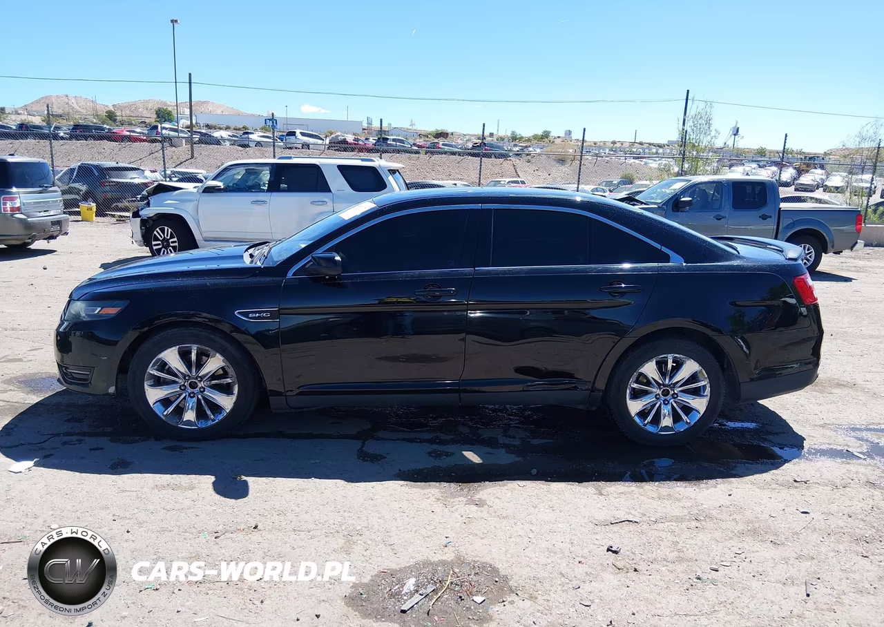 2017 Ford Taurus Sho VIN:1FAHP2KTXHG122634 - 14