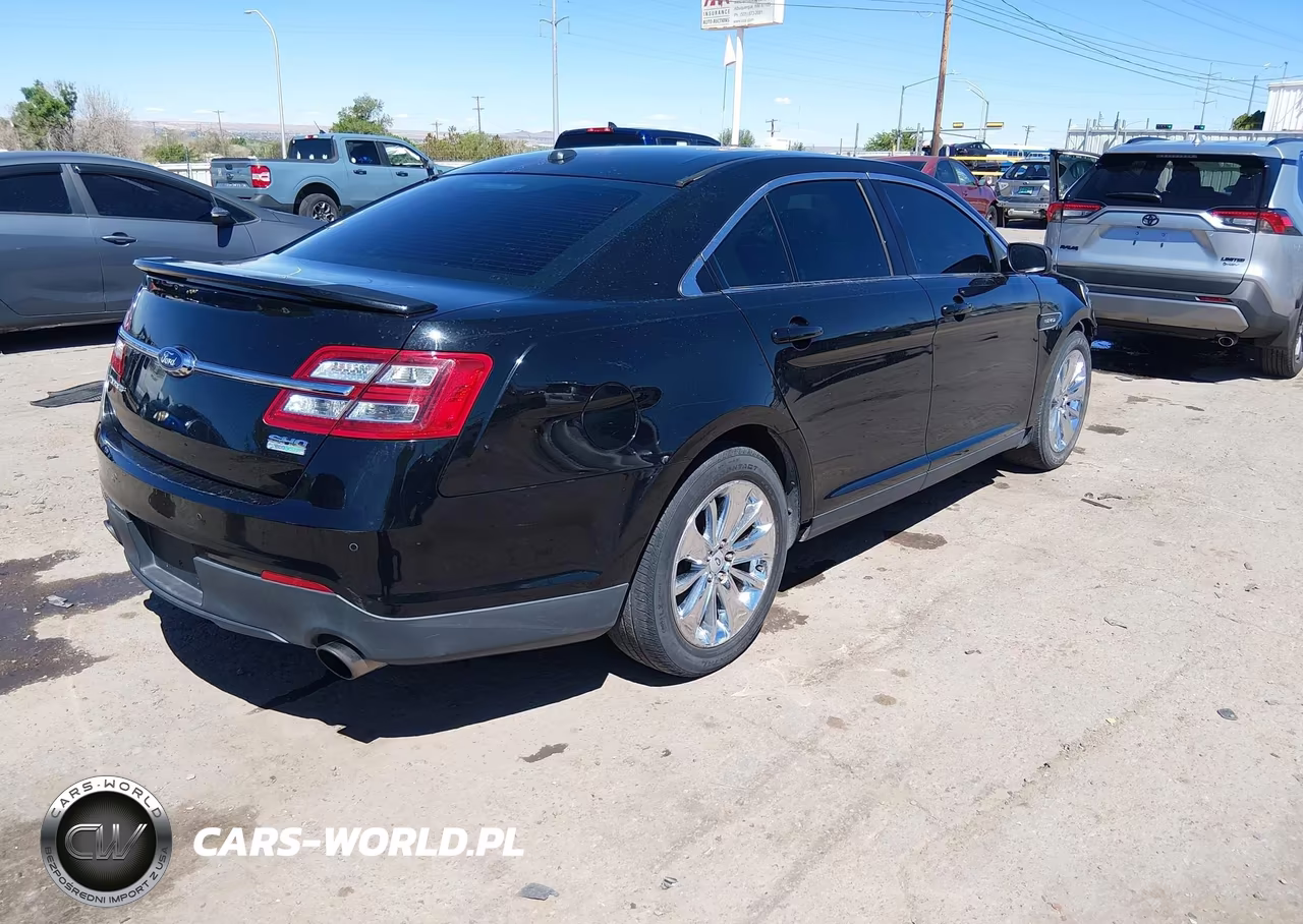 2017 Ford Taurus Sho VIN:1FAHP2KTXHG122634 - 4